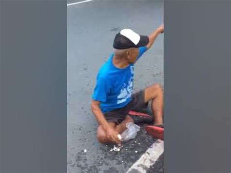 NAKILALA KO LANG SA SI KUYA TAGA PASIG DAW SYA .